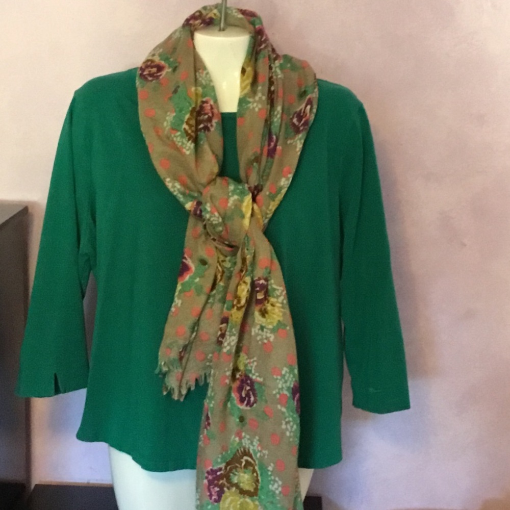 🤑3 for $12 🤑 Chic Floral Scarf - Green and Purple